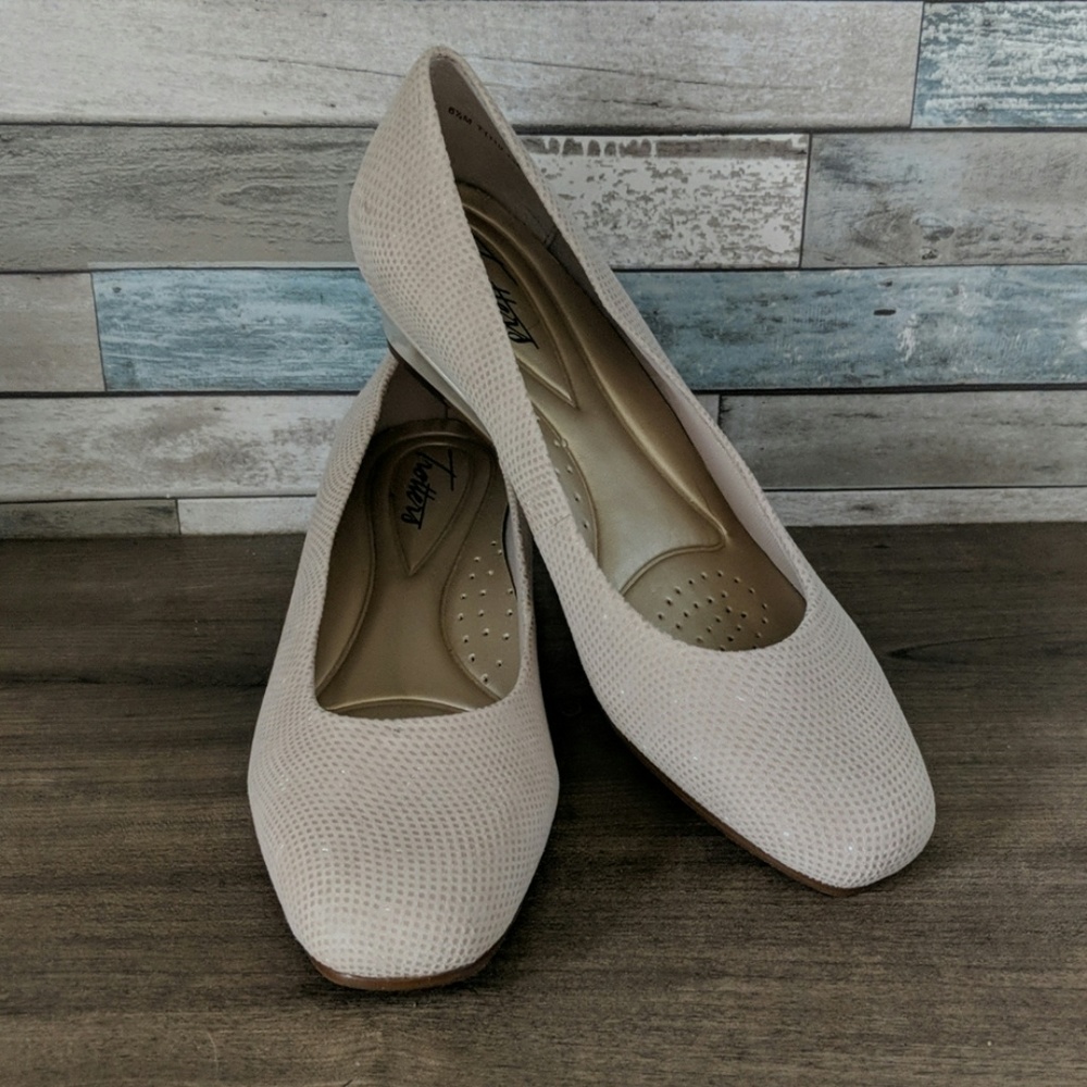 Nude wedges with sparkle accents